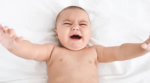 أسباب رجوع الفتق الإربي بعد العملية أعراض عودة الفتق الإربي بعد العملية الجراحية